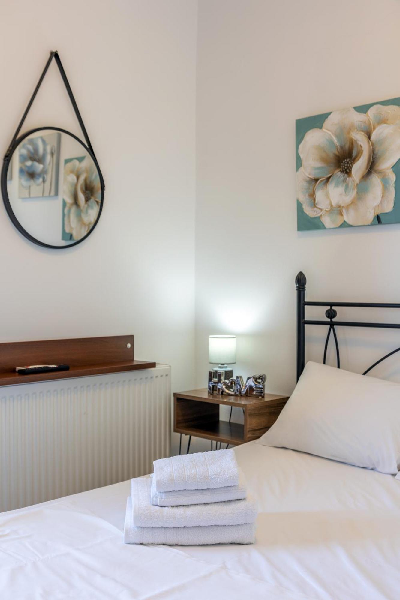 Studio On The Closest Beach To The City! Amoudara Lasithiou Exteriör bild
